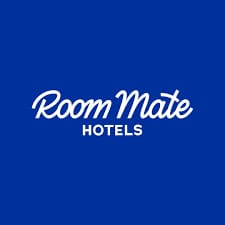 Room Mate Anna